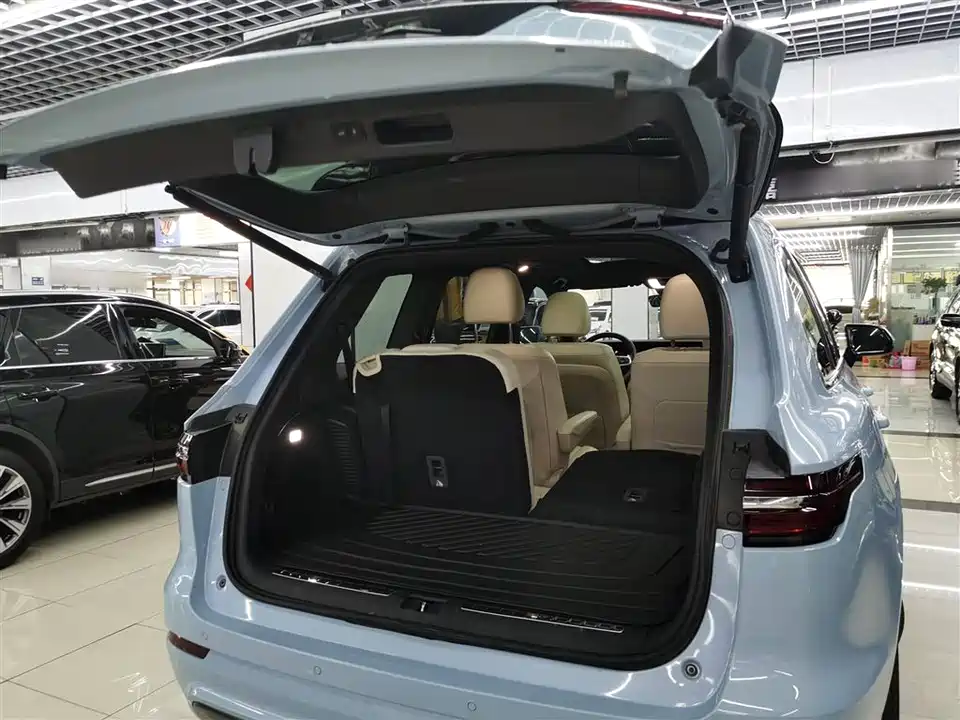 Li Auto Ideal ONE