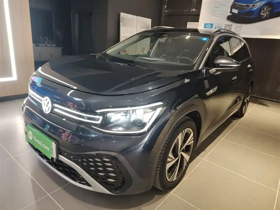 Volkswagen ID.6 CROZZ