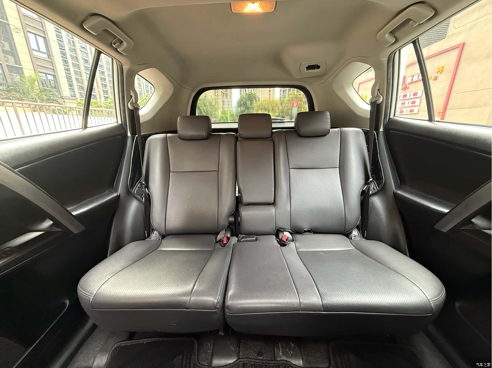 Toyota RAV4, 2017 21