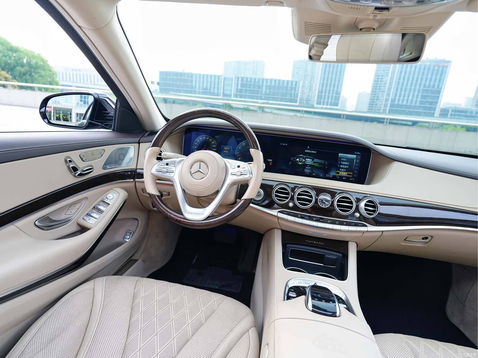 Maybach S-Class, 2017 11