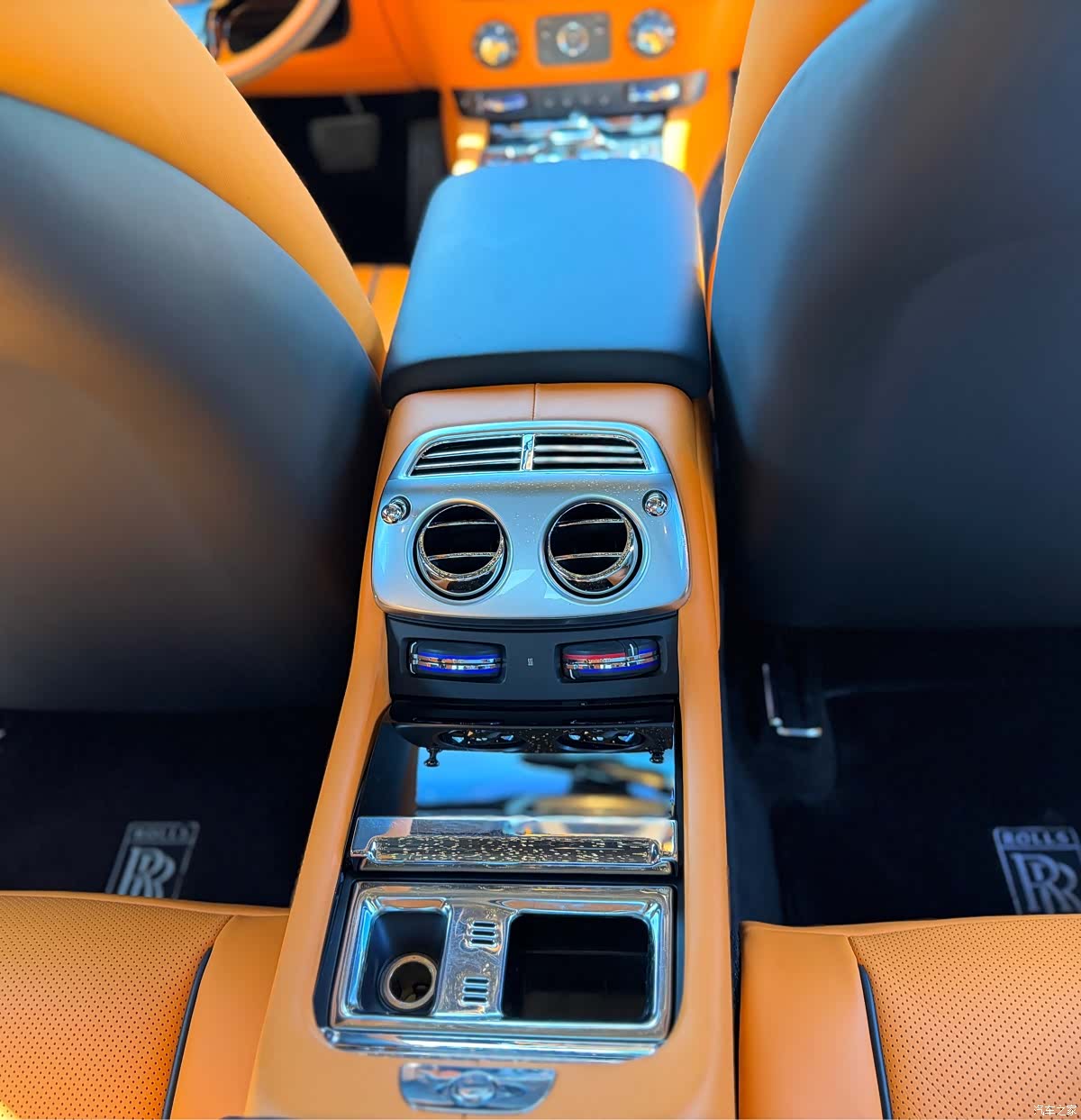 Rolls-Royce Wraith, 2014 19