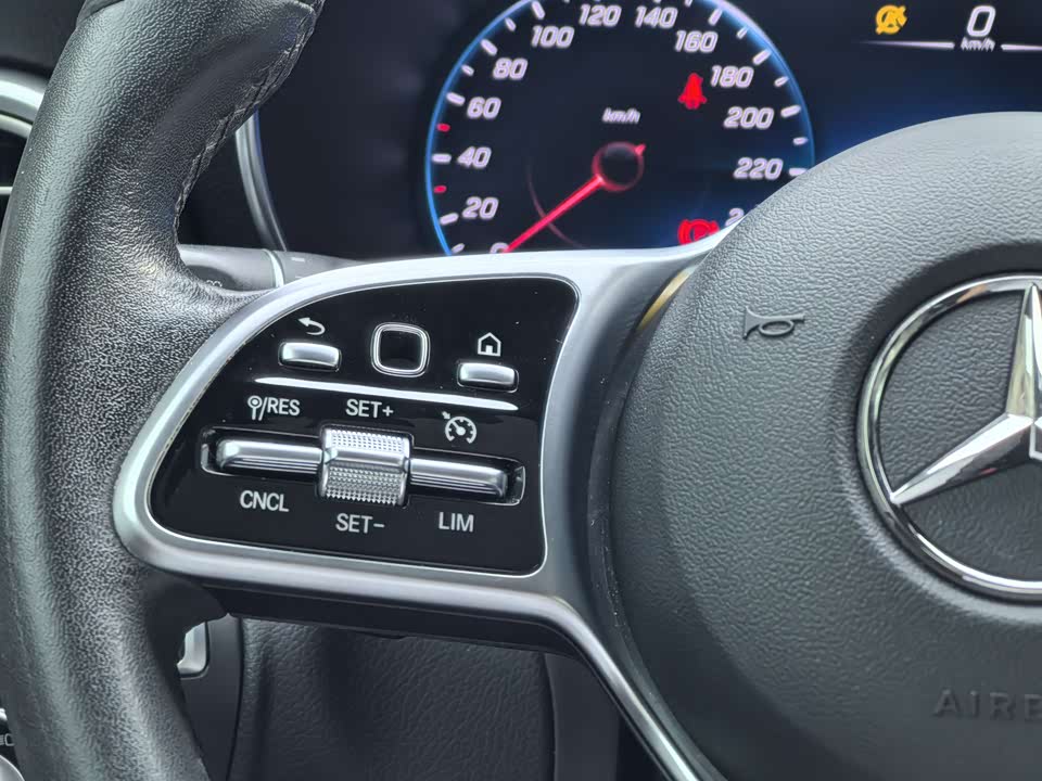 Mercedes-Benz GLC Mercedes-Benz GLC