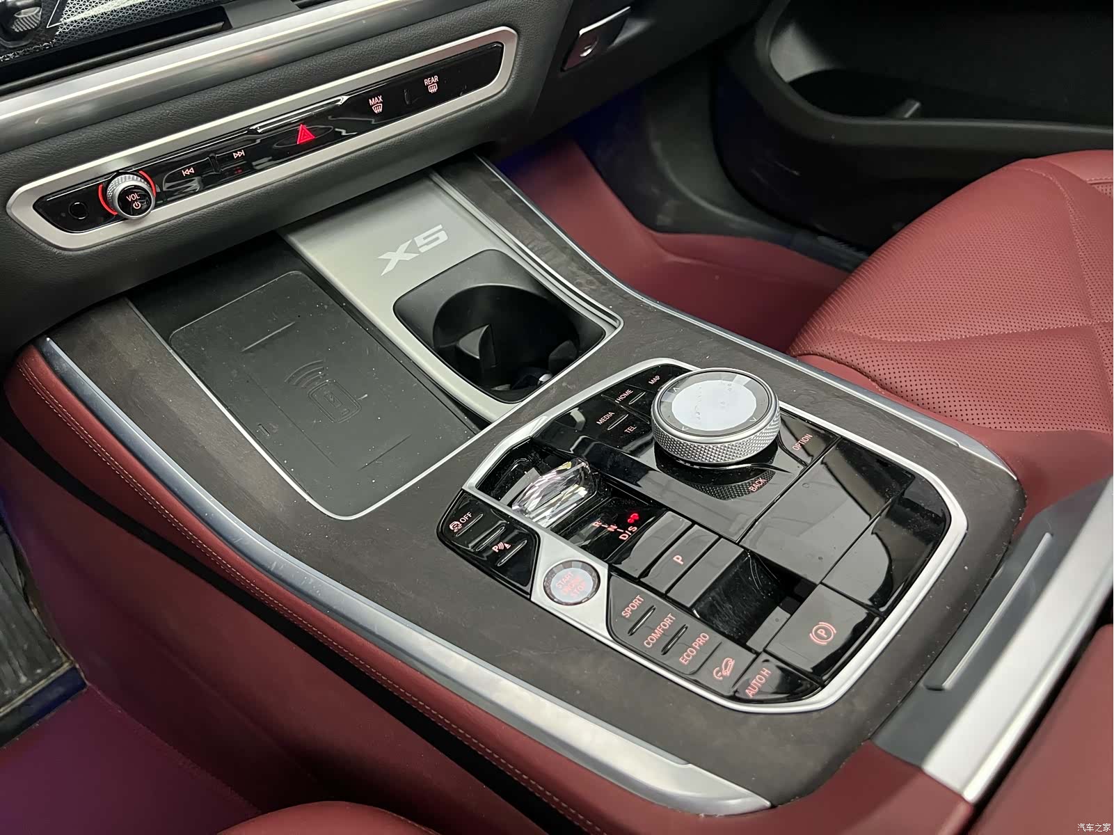 BMW X5, 2024 12