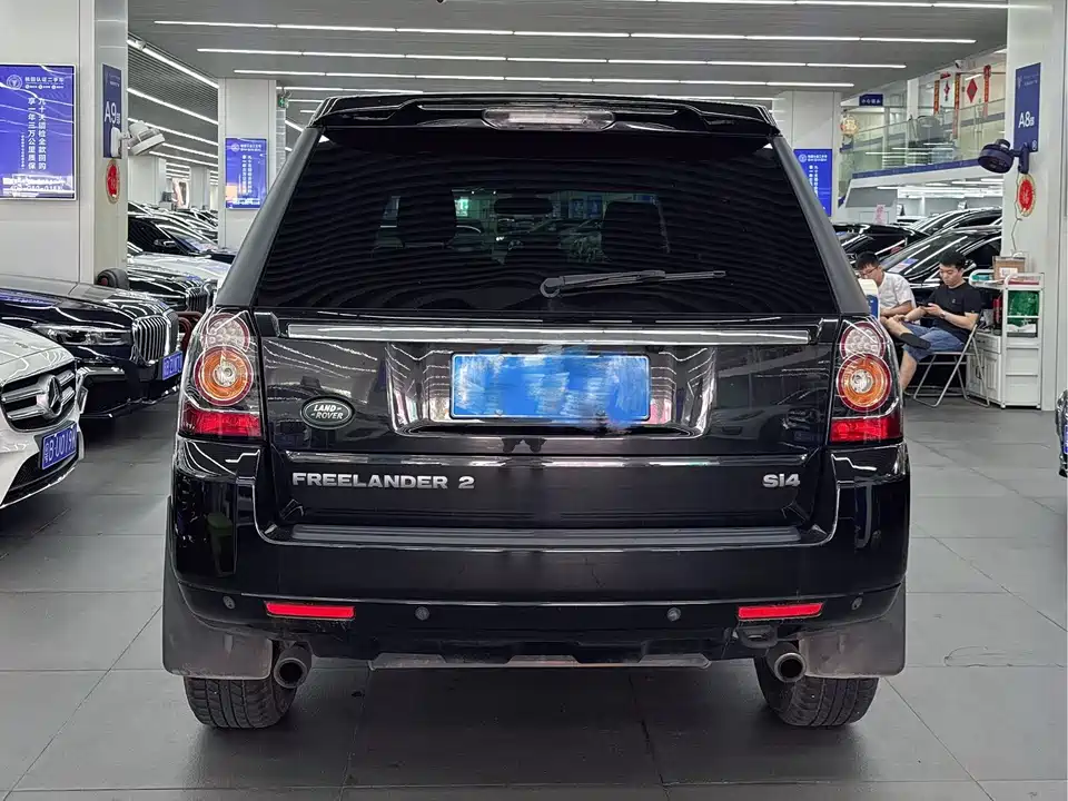 Land Rover Freelander 2