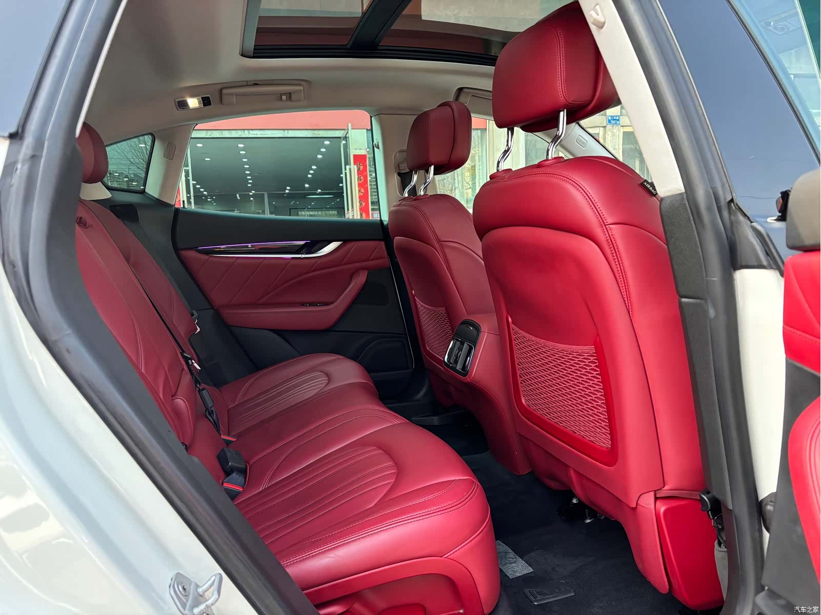Maserati Levante, 2020 15