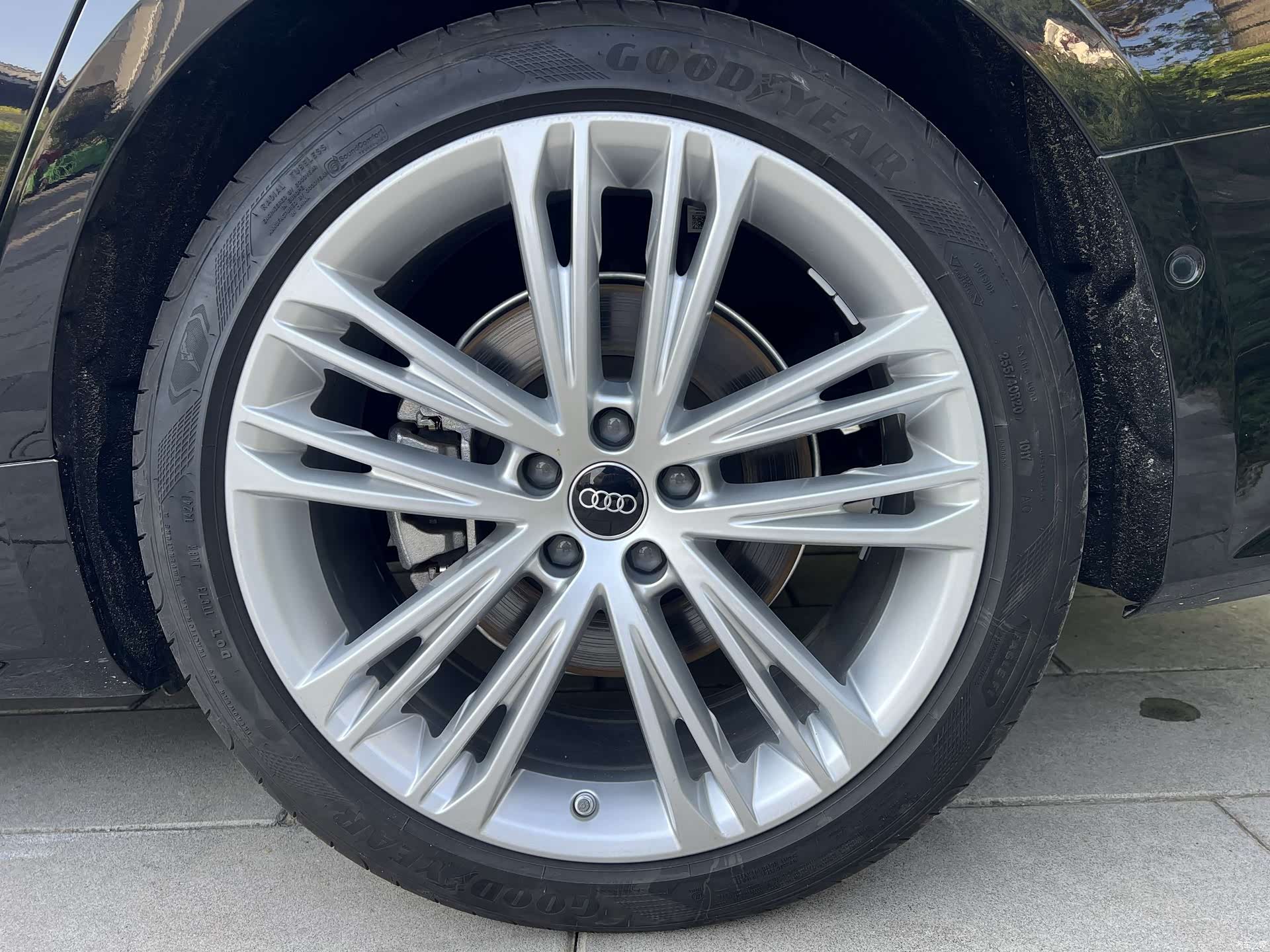 Audi A7L, 2024 21