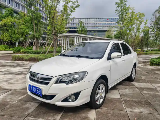 Toyota Corolla 2015 — купить из Китая под заказ