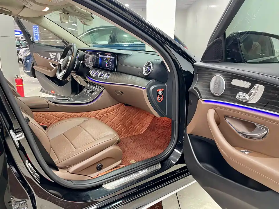 Mercedes-Benz E-class Mercedes-Benz E-class