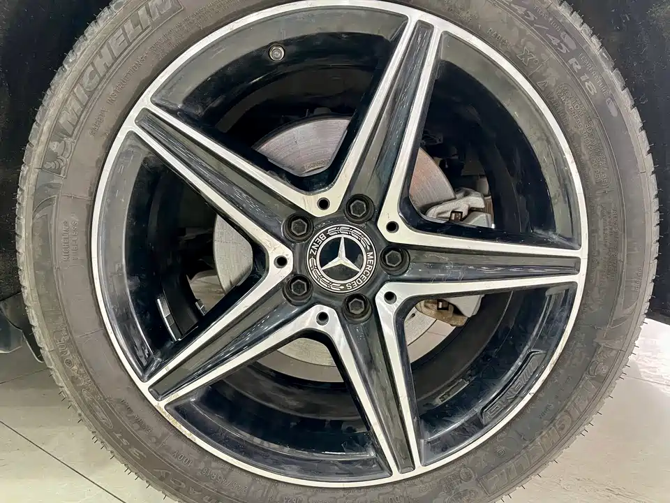 Mercedes-Benz E-class Mercedes-Benz E-class