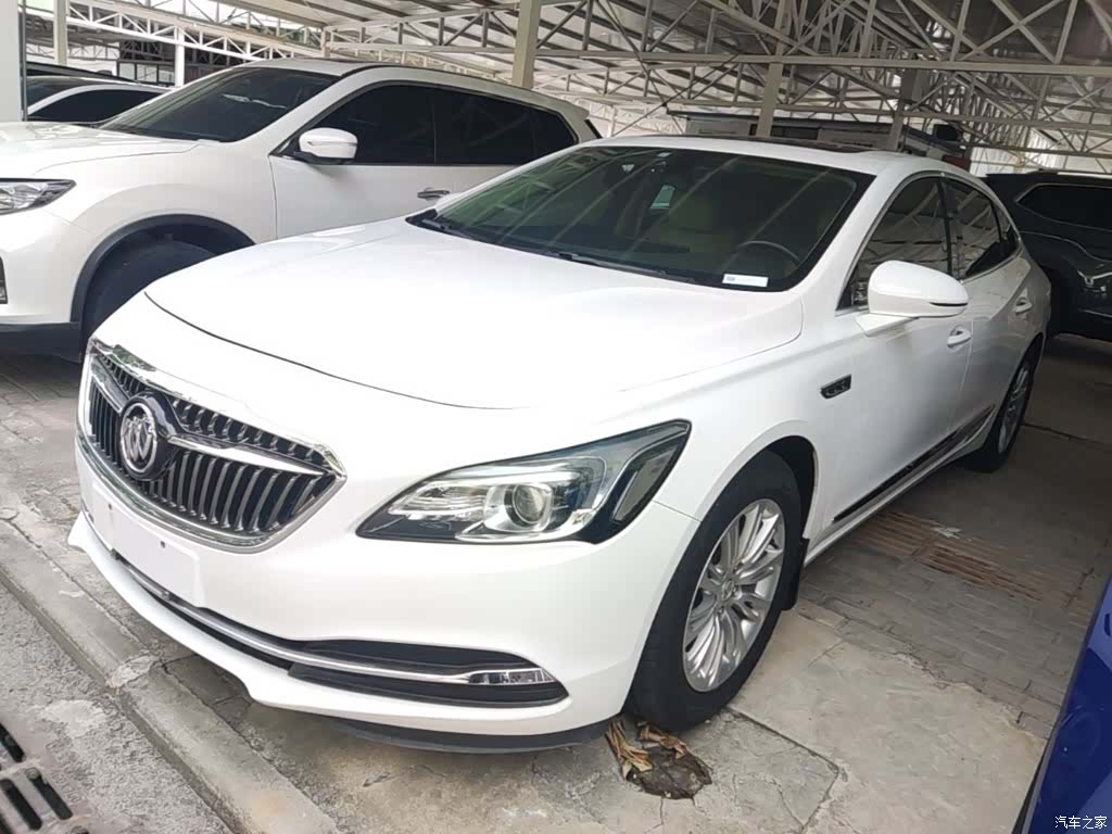 Buick LaCrosse, 2017 1