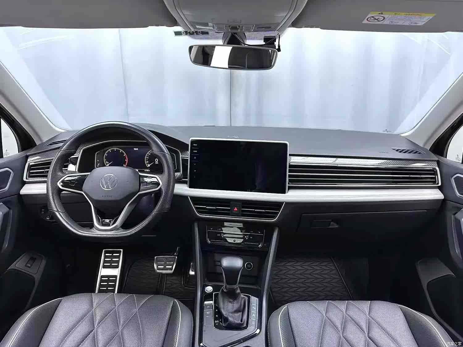 Volkswagen Tiguan L, 2022 3