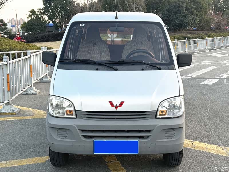 Wuling LSI, 2017 2