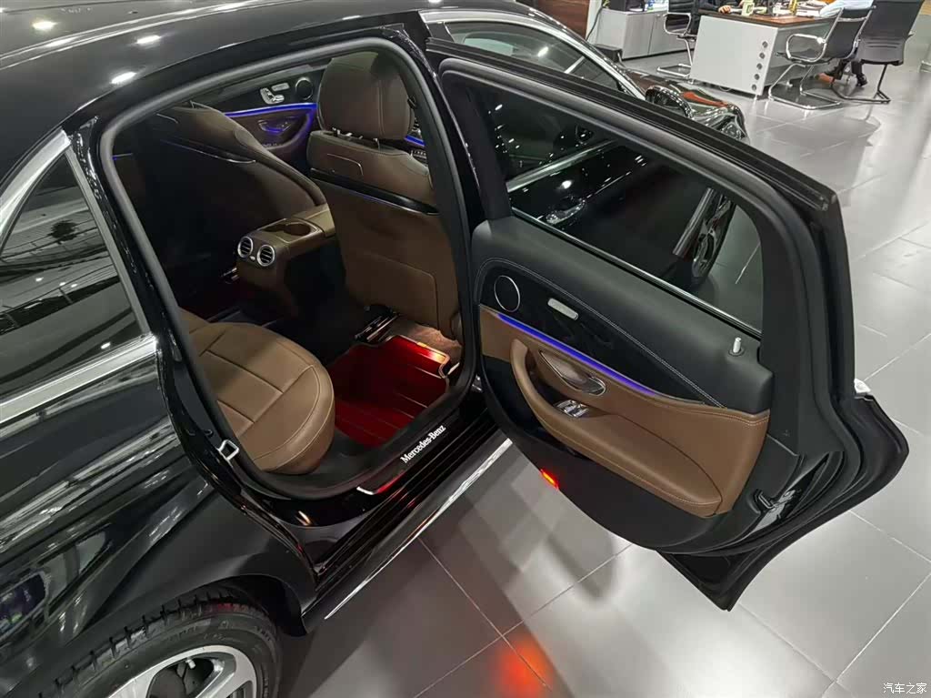 Mercedes-Benz E-Class, 2019 18