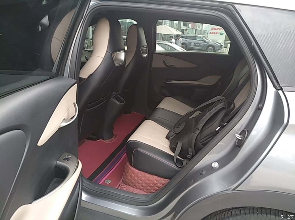BYD Dolphin, 2024 17