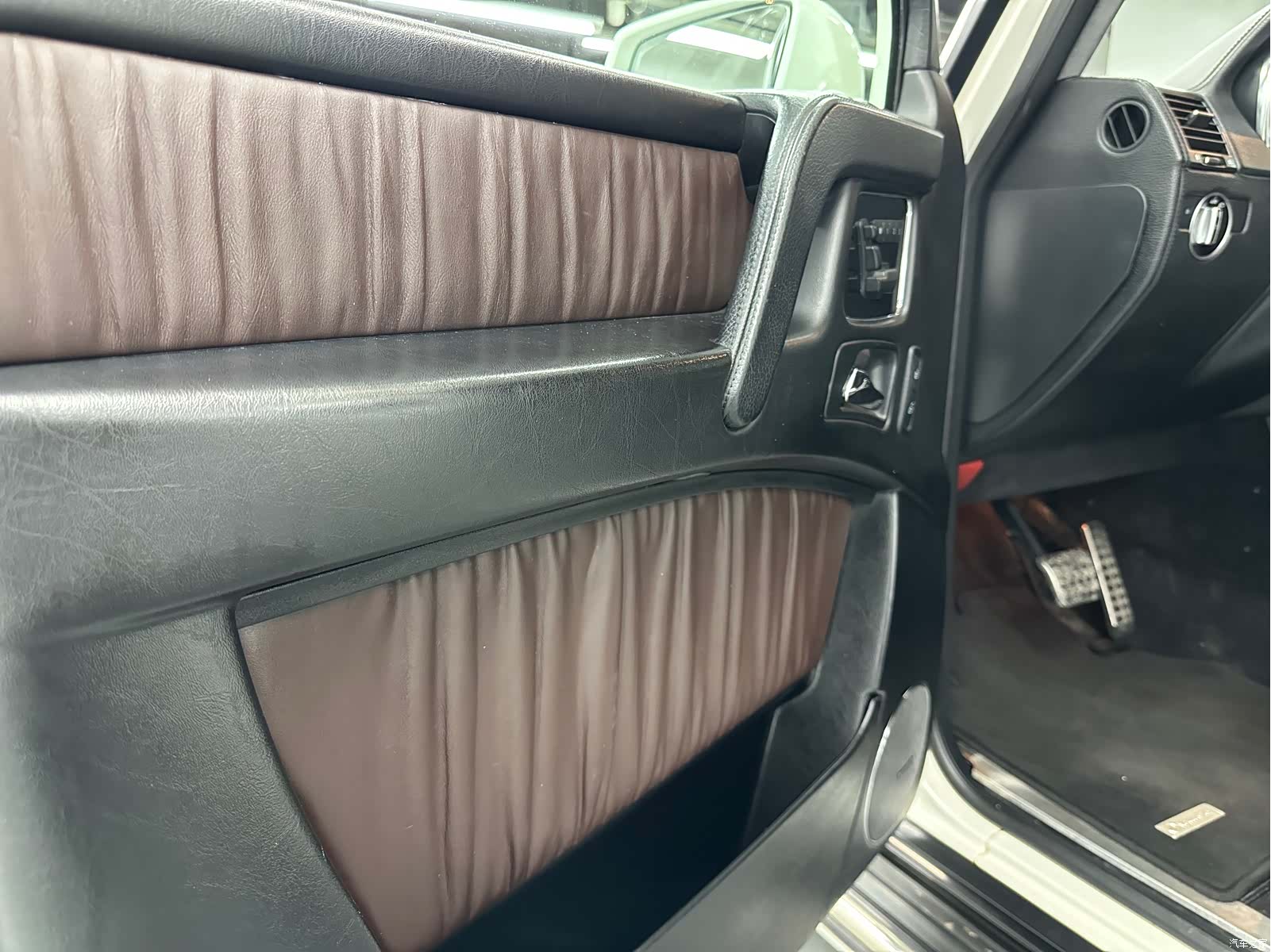 Mercedes-Benz G-Class, 2013 16