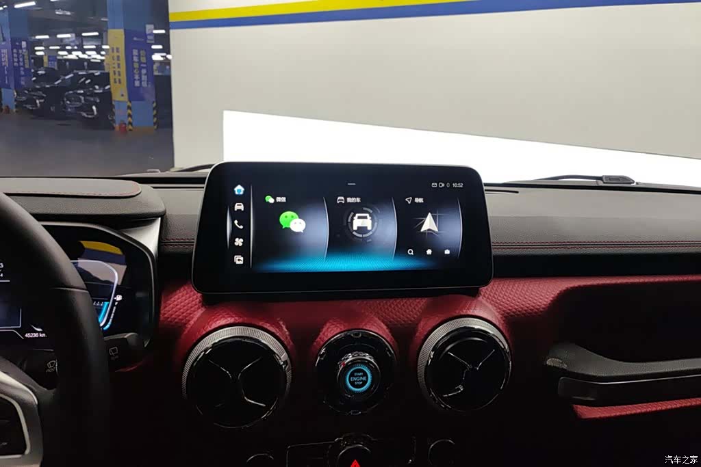 BAIC BJ40, 2022 13