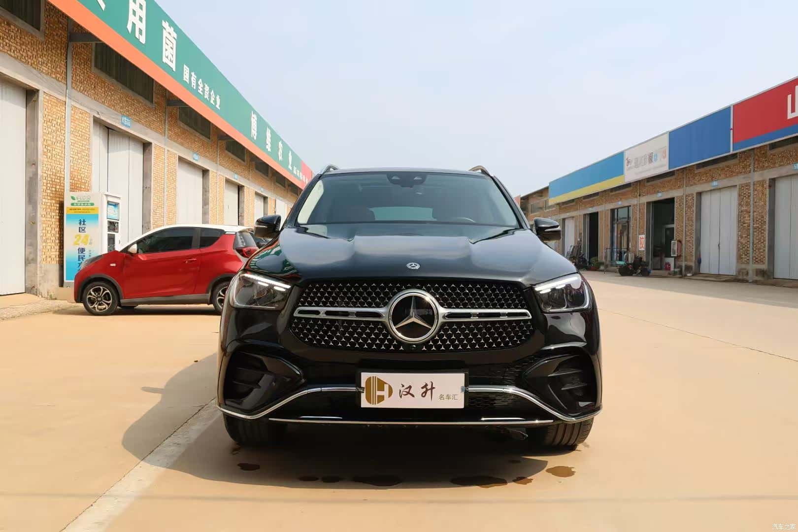 Mercedes-Benz GLE, 2025 2