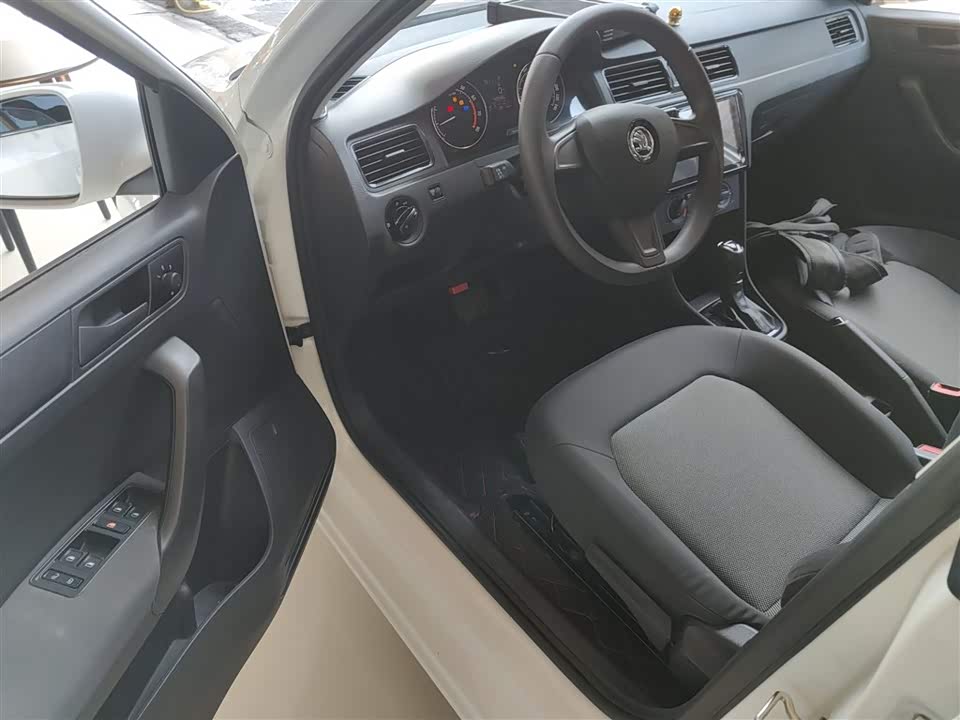 Skoda Xindong