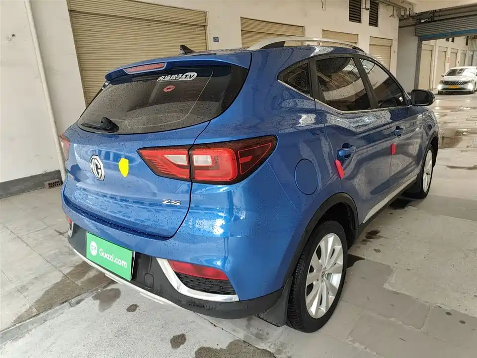 MG ZS
