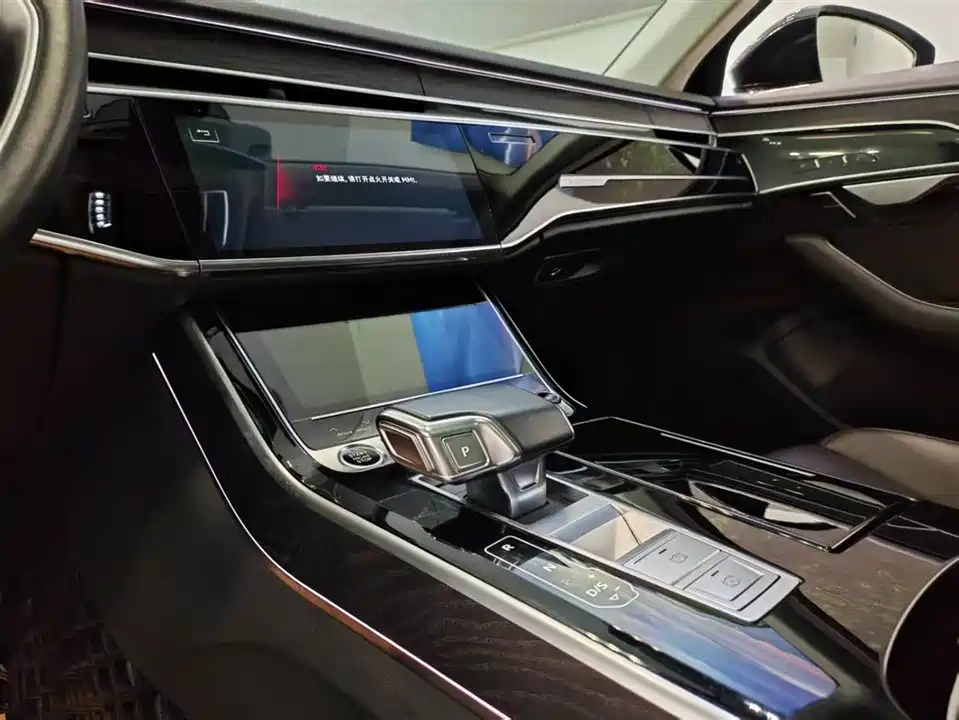 Audi A8 Audi A8