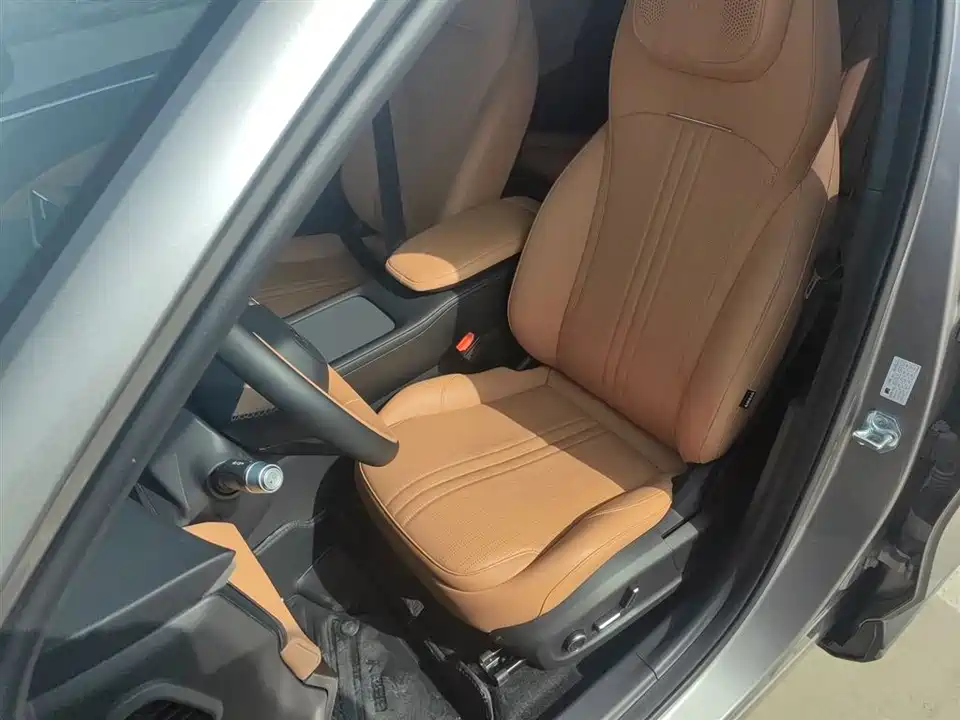 Geely Galaxy Galaxy L7