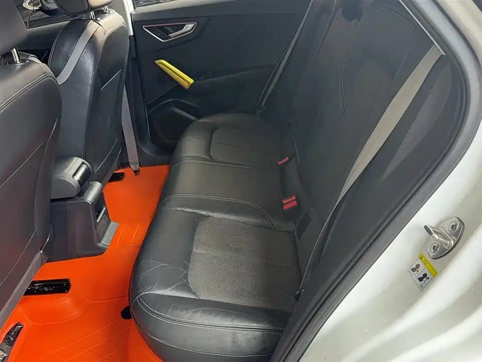 Audi Q2L Audi Q2L