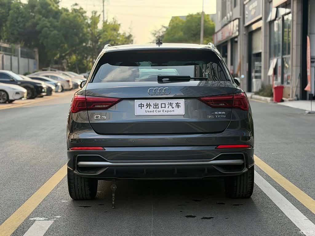 Audi Q3, 2022 все фото