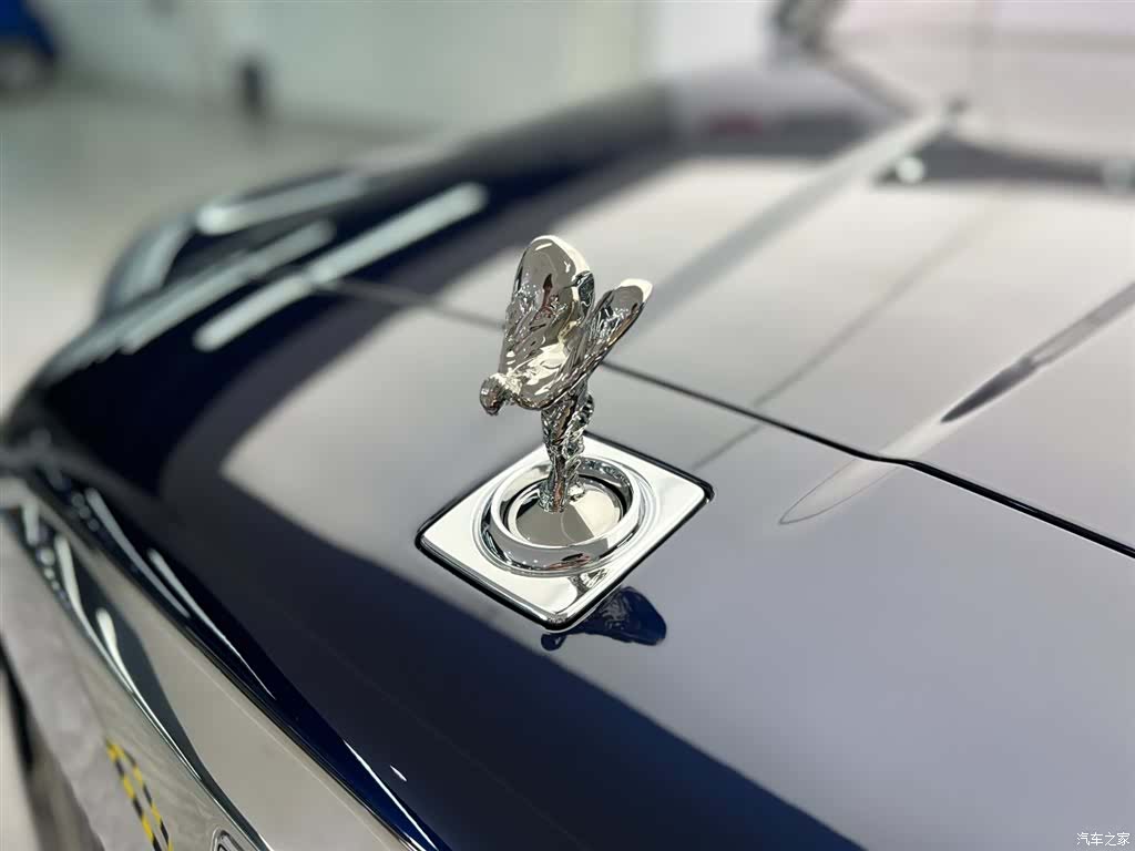 Rolls-Royce Cullinan, 2022 9