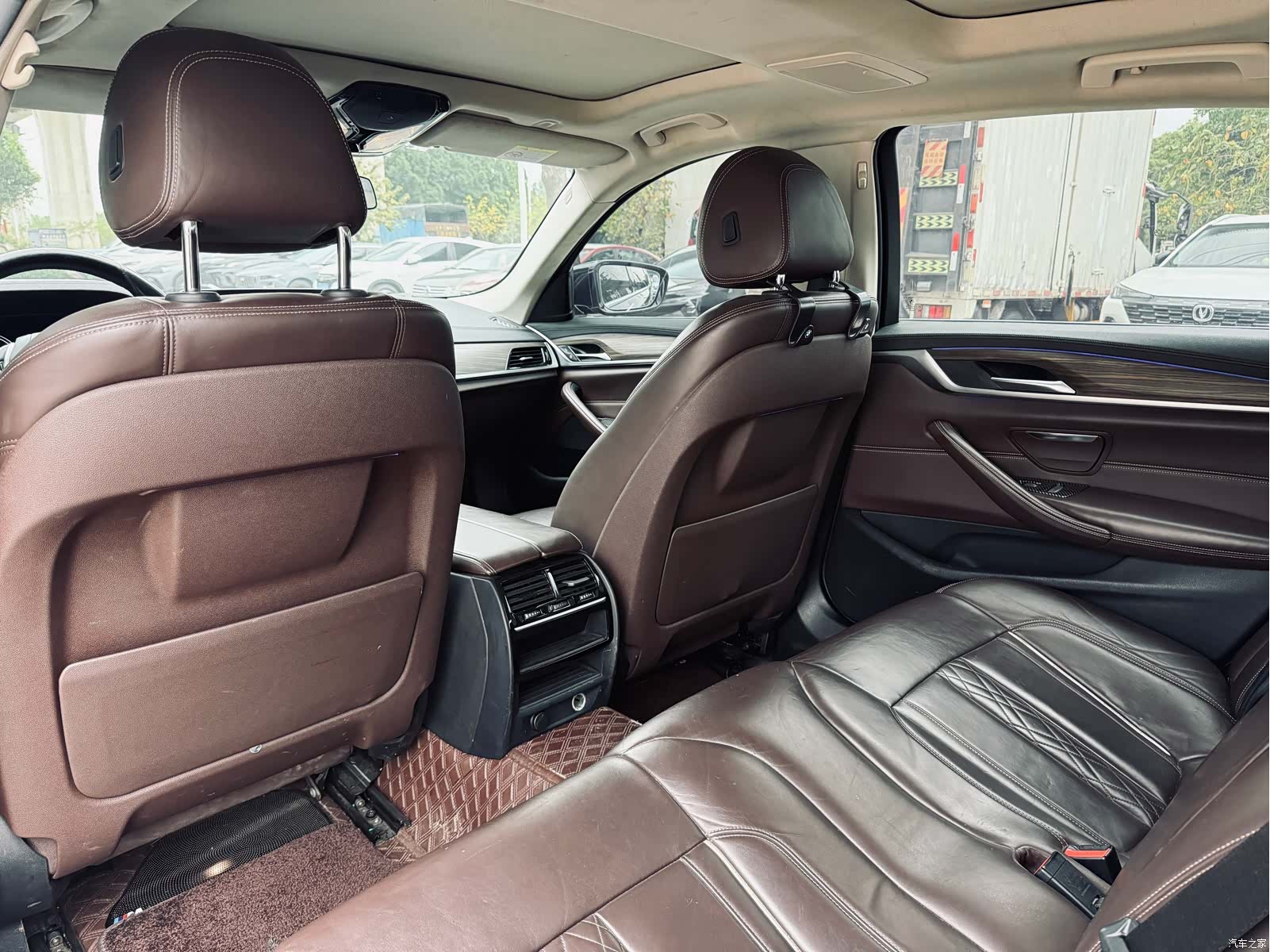 BMW 5 Series, 2018 21