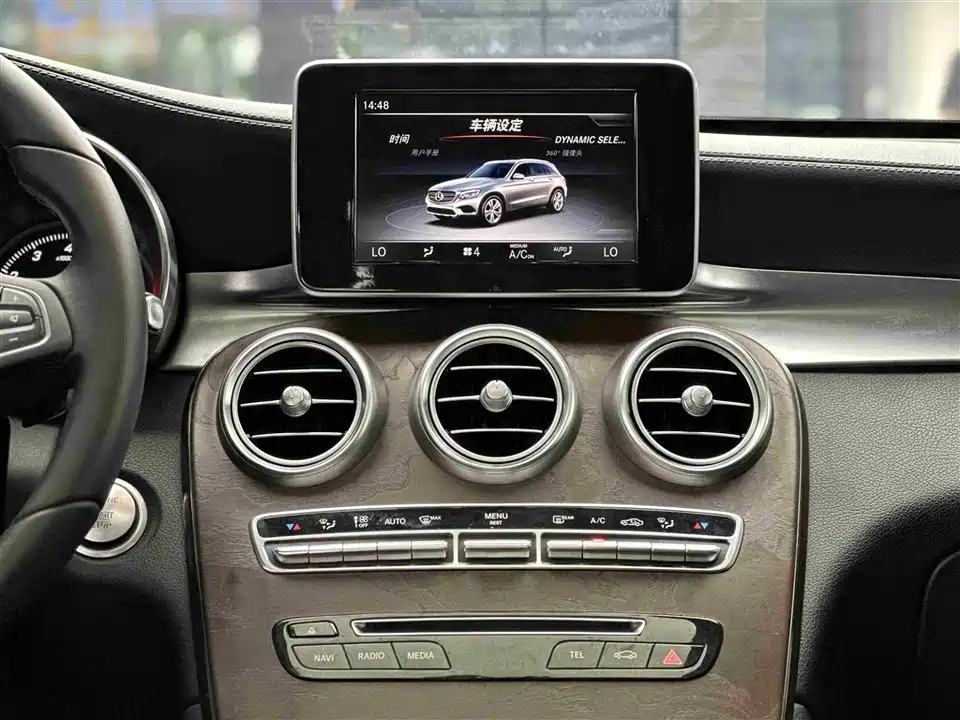 Mercedes-Benz GLC Mercedes-Benz GLC