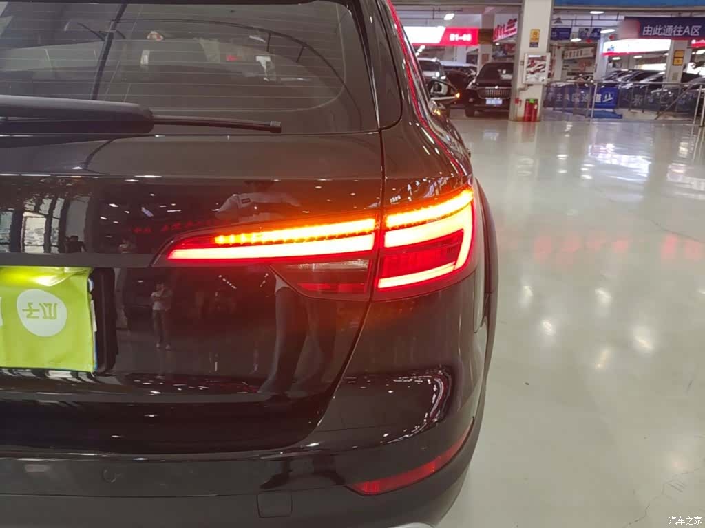 Audi A4, 2018 8