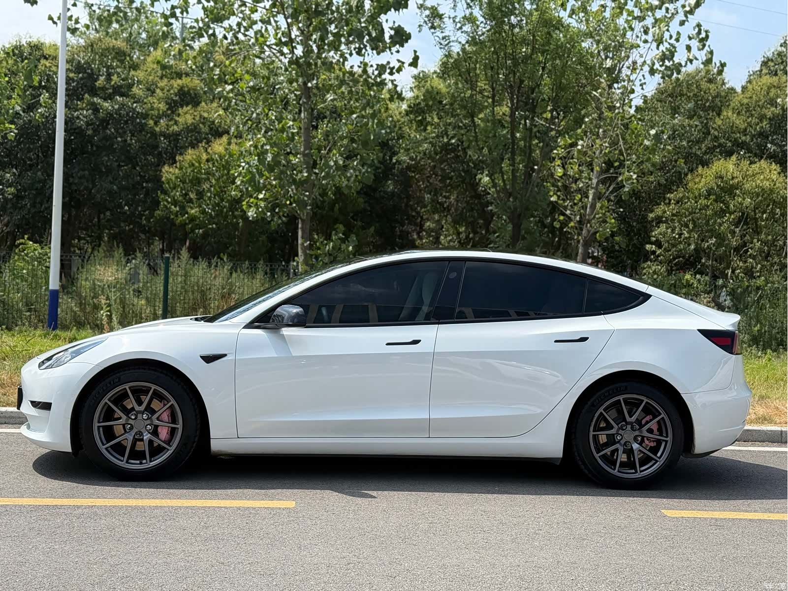 Tesla Model 3, 2021 3