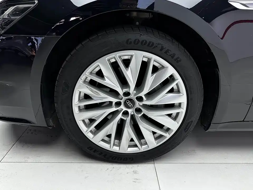 Audi A7L Audi A7L
