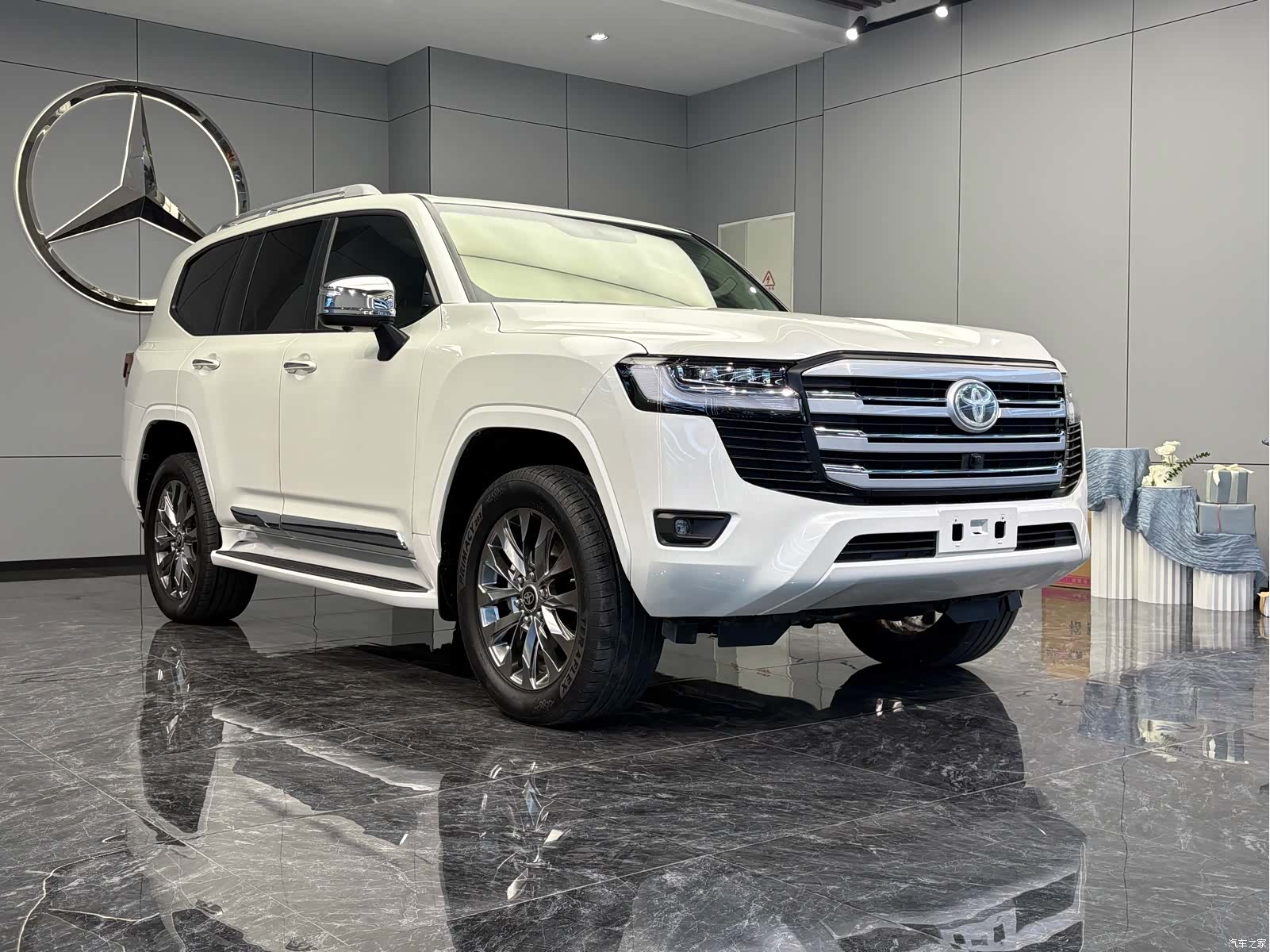 Toyota Land Cruiser, 2024 3