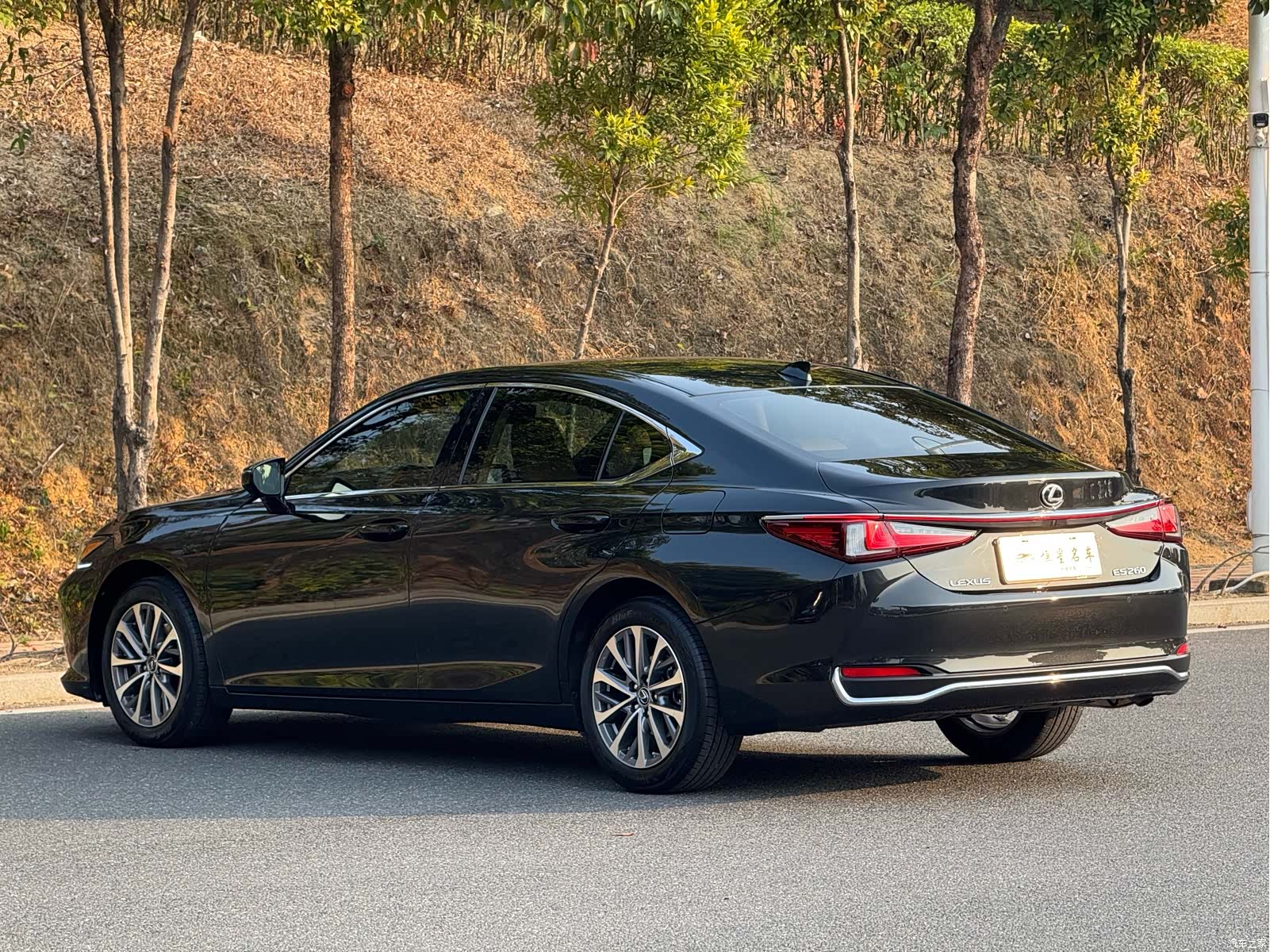 Lexus ES, 2024 7