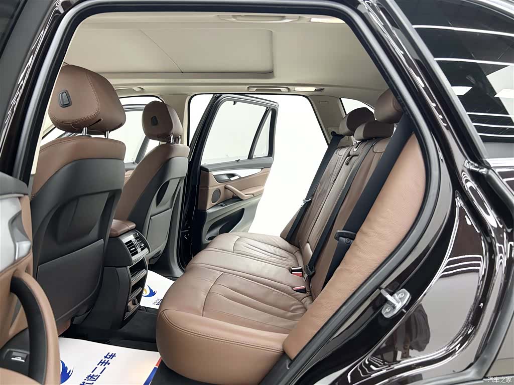 BMW X5, 2018 6