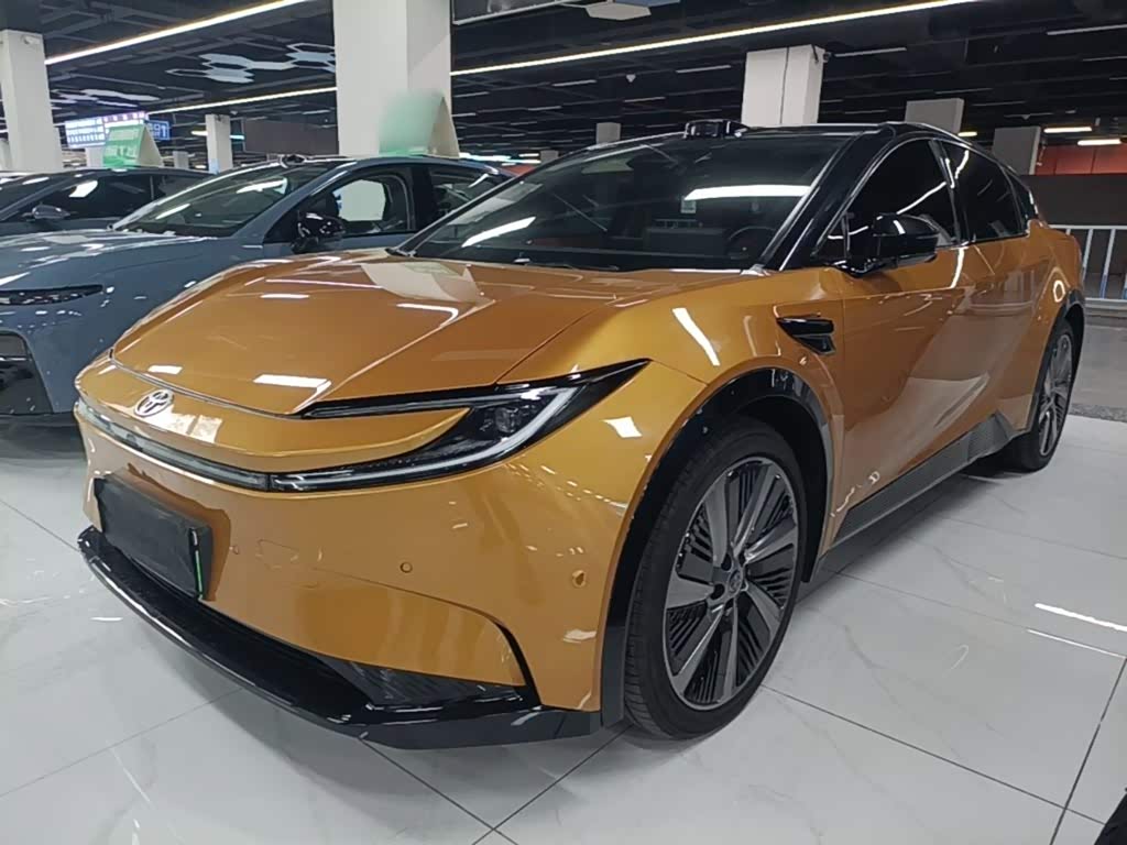 Toyota bZ5