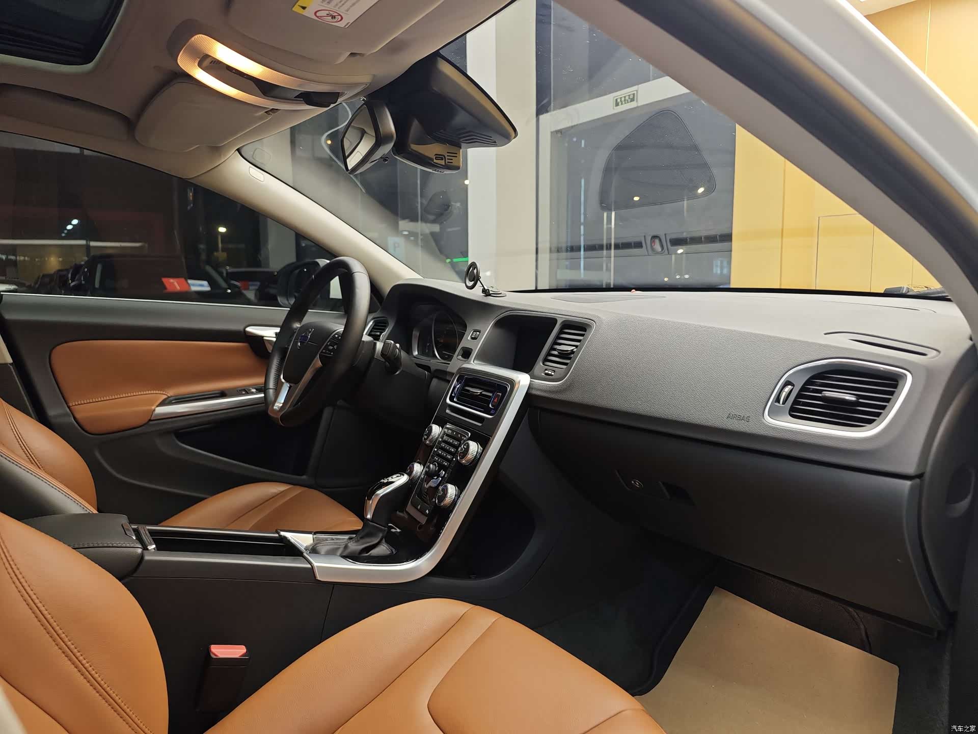 Volvo S60, 2017 31