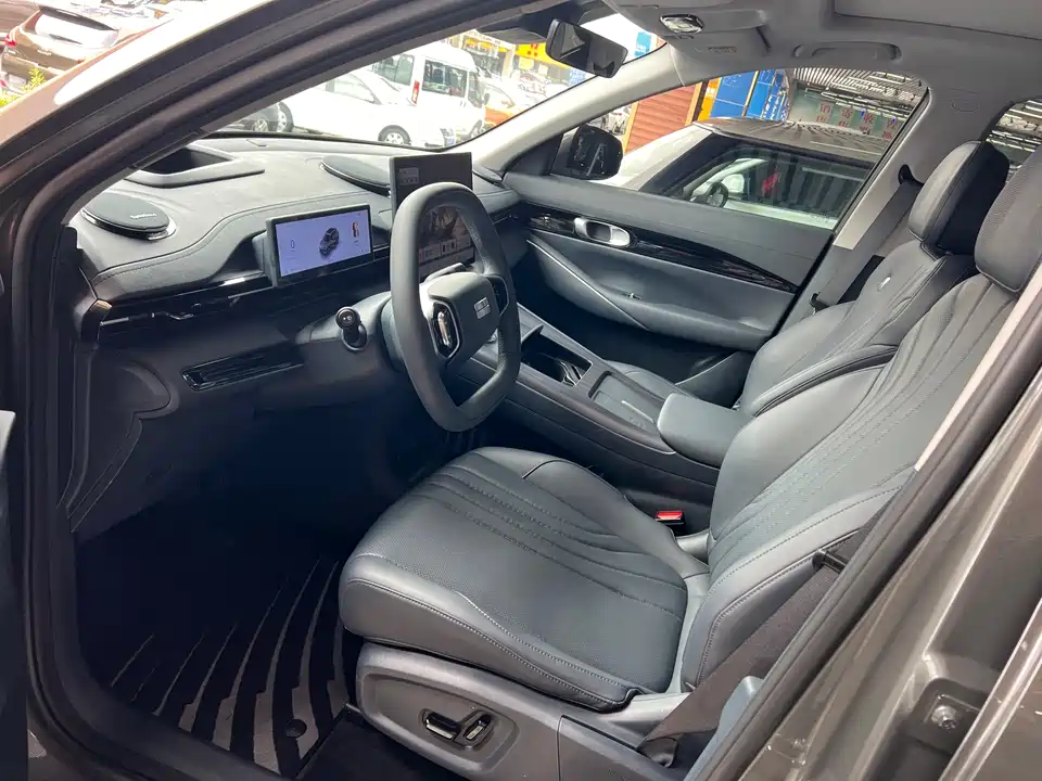 Geely Galaxy Galaxy E5