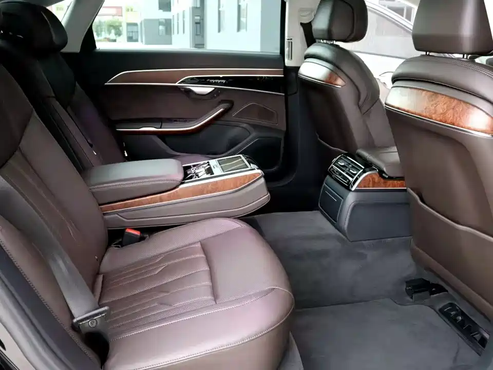 Audi A8 Audi A8