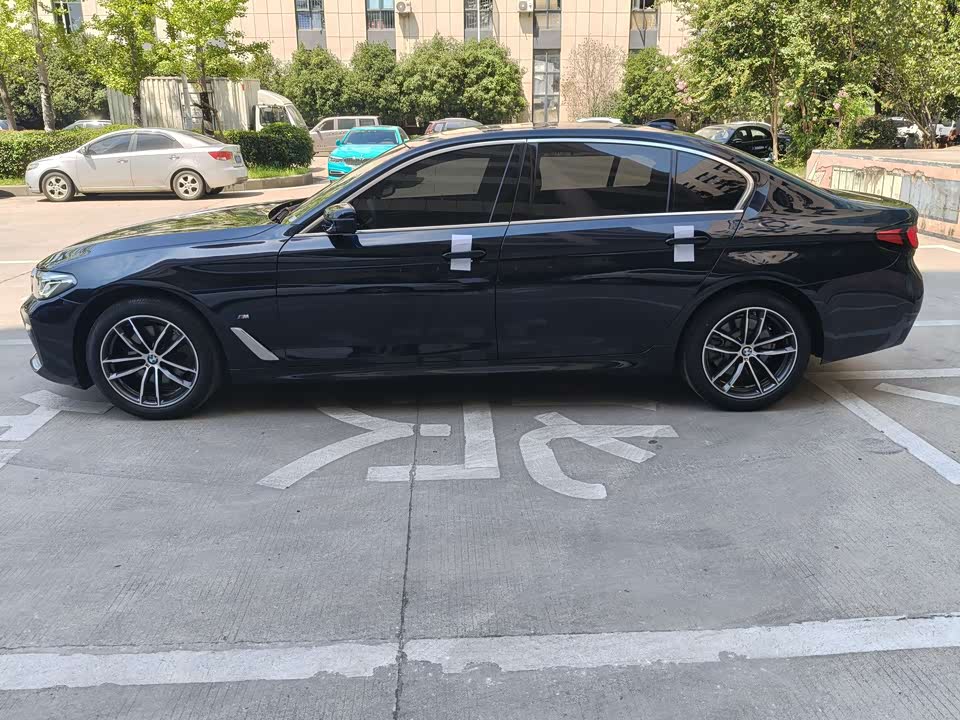 BMW 5 series BMW 5 series