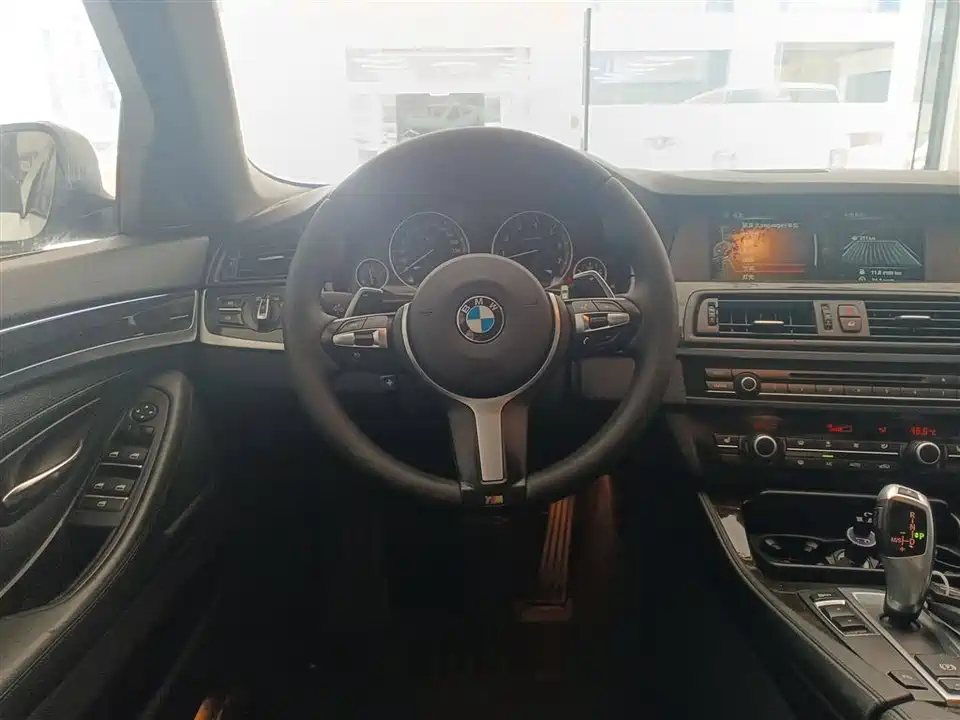 BMW 5 series BMW 5 series