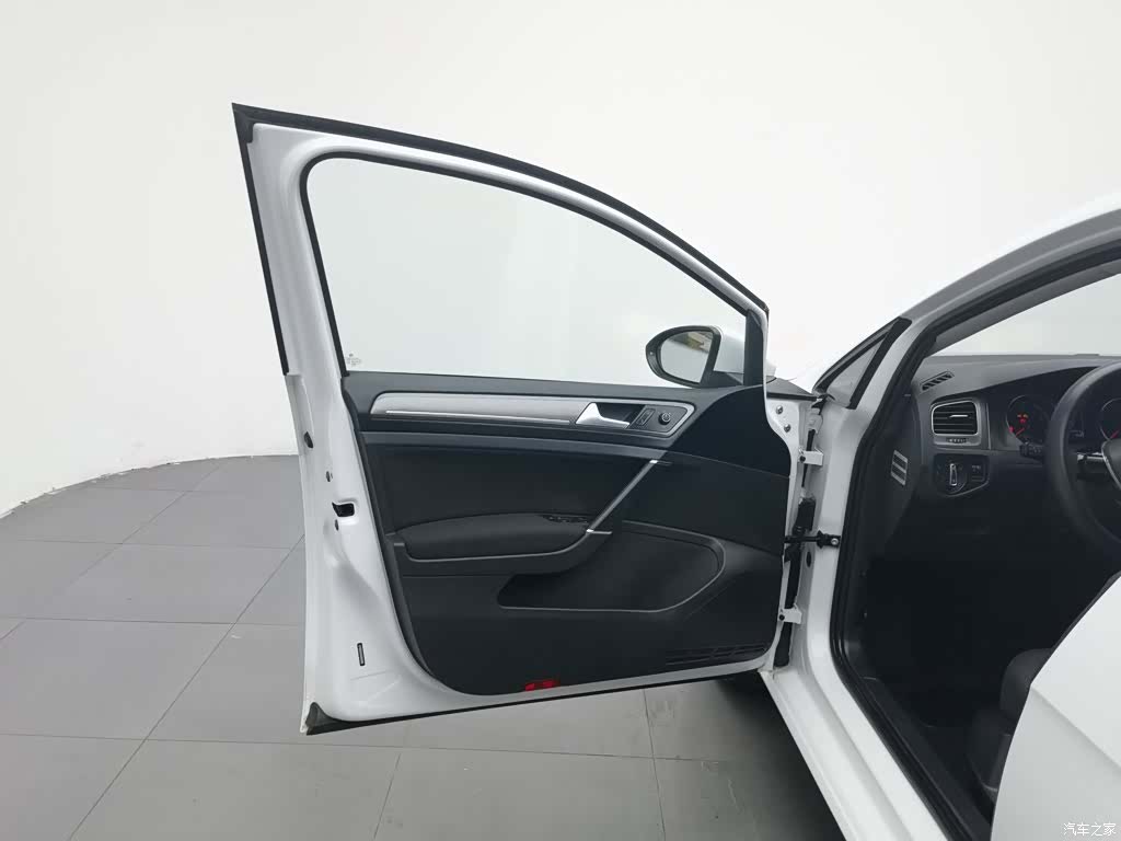 Volkswagen Golf, 2016 8