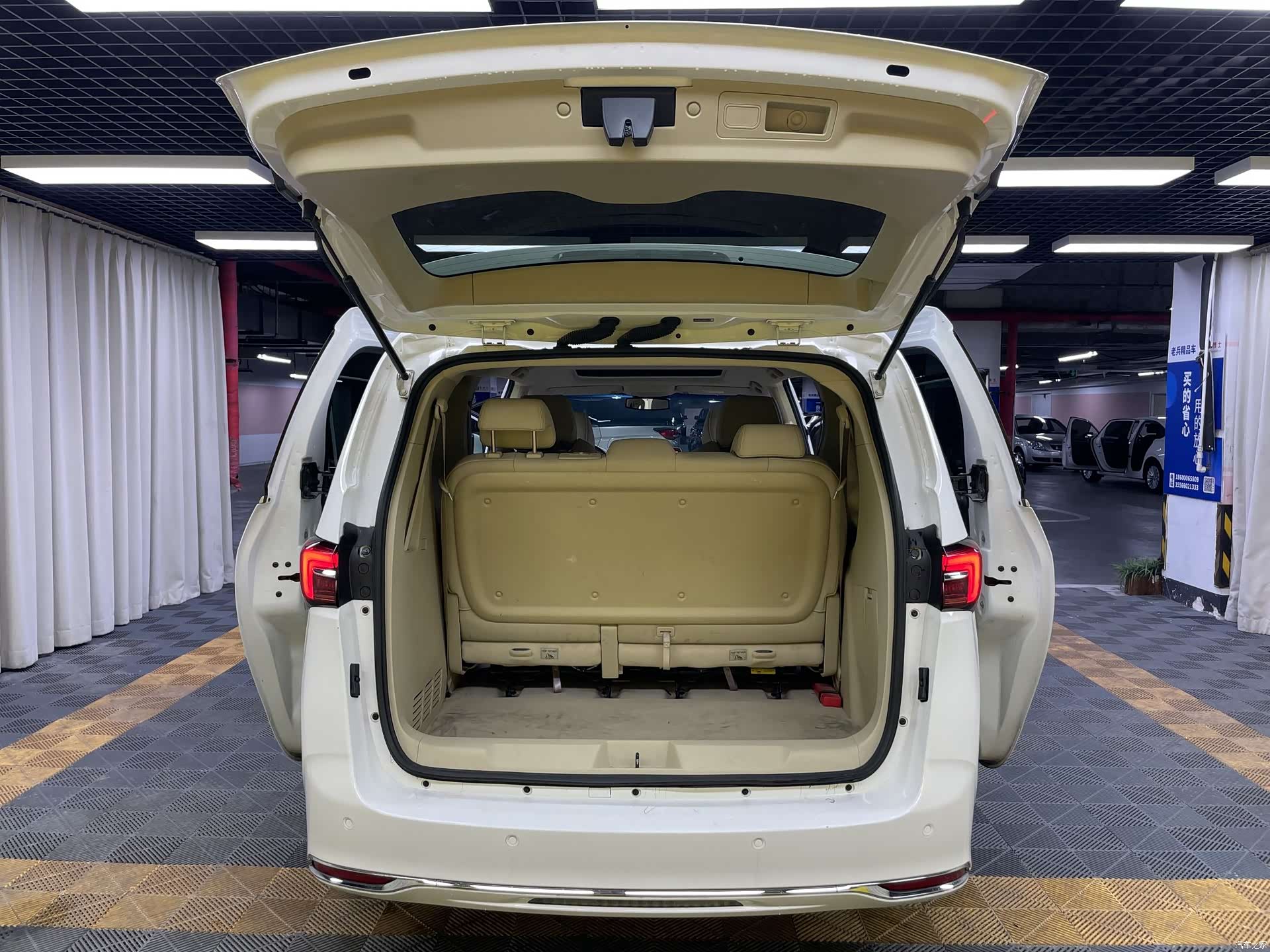 Buick GL8, 2023 32