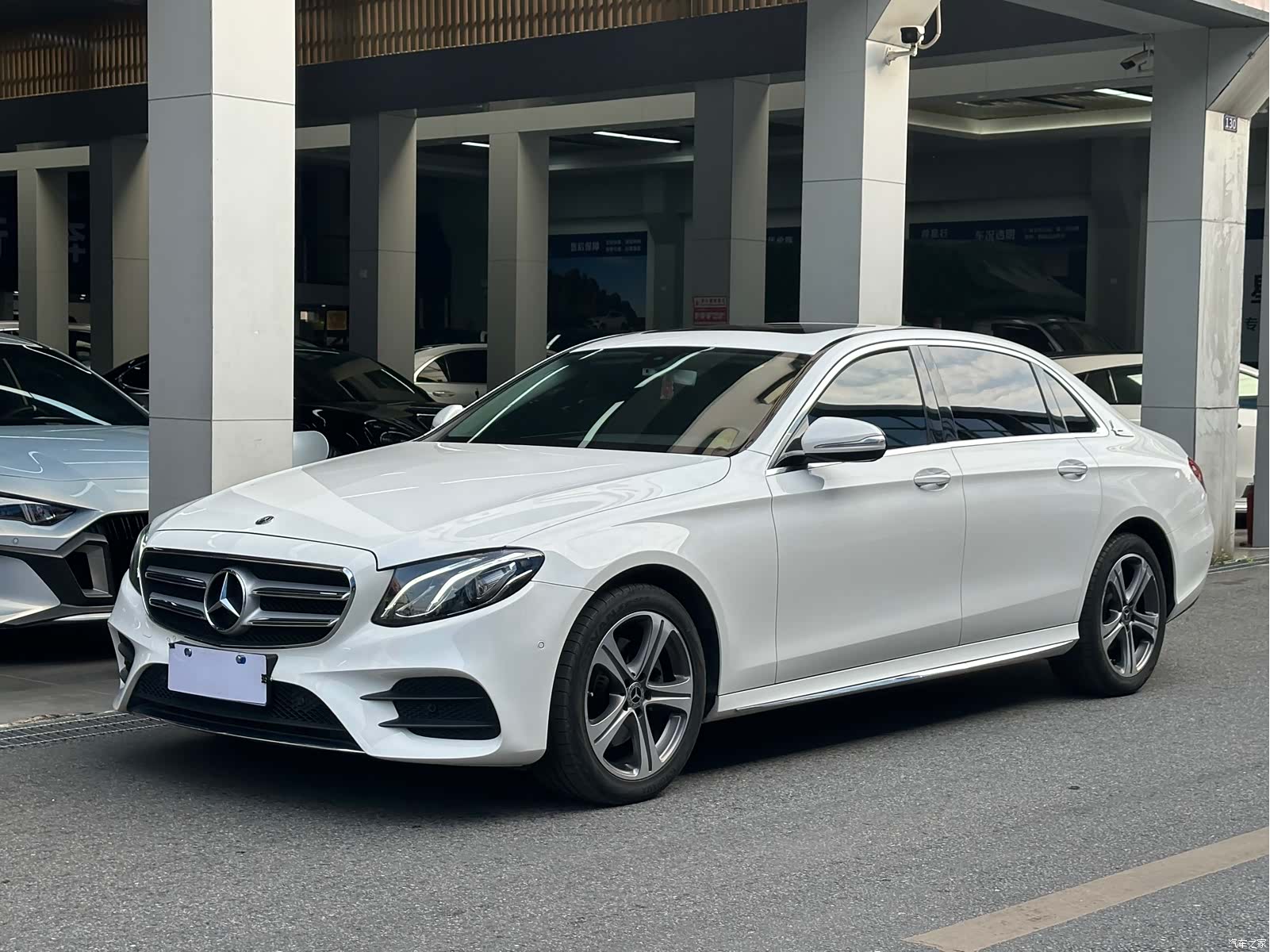 Mercedes-Benz E-Class, 2018 1