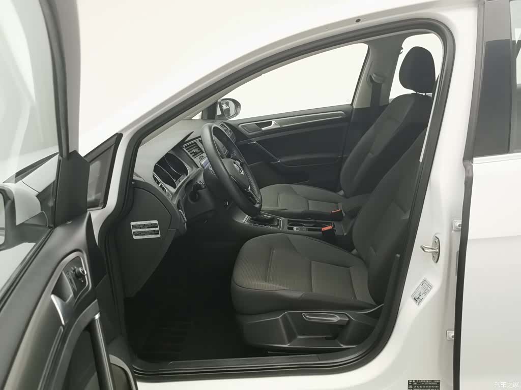 Volkswagen Golf, 2016 10