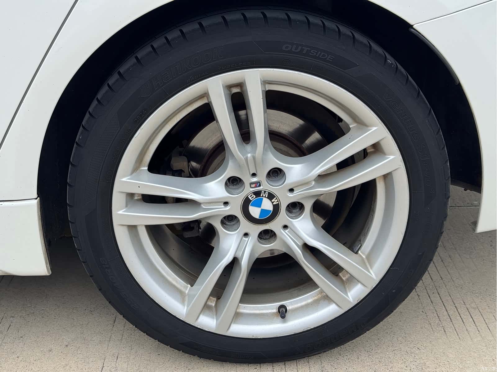 BMW 3 Series, 2017 все фото