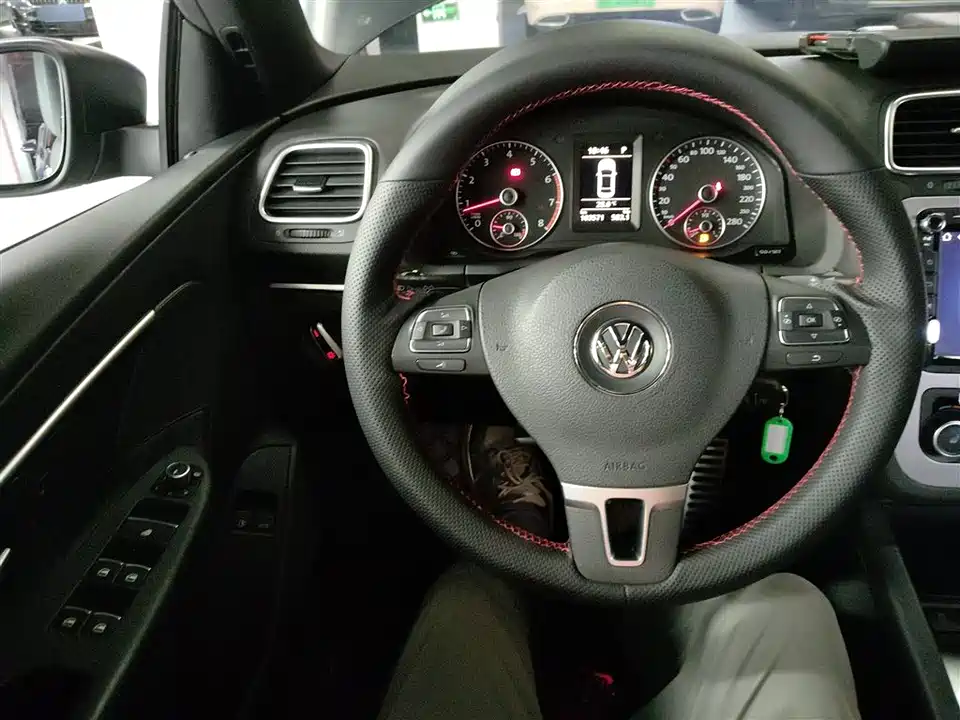Volkswagen Eos