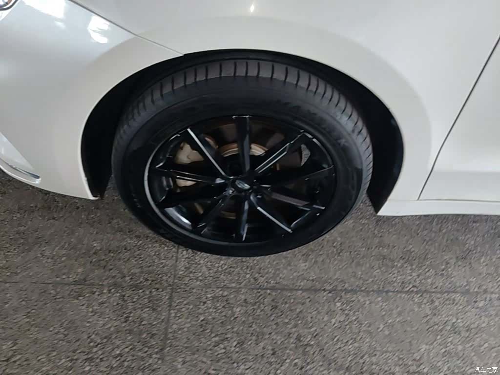 Geely +, 2021 23