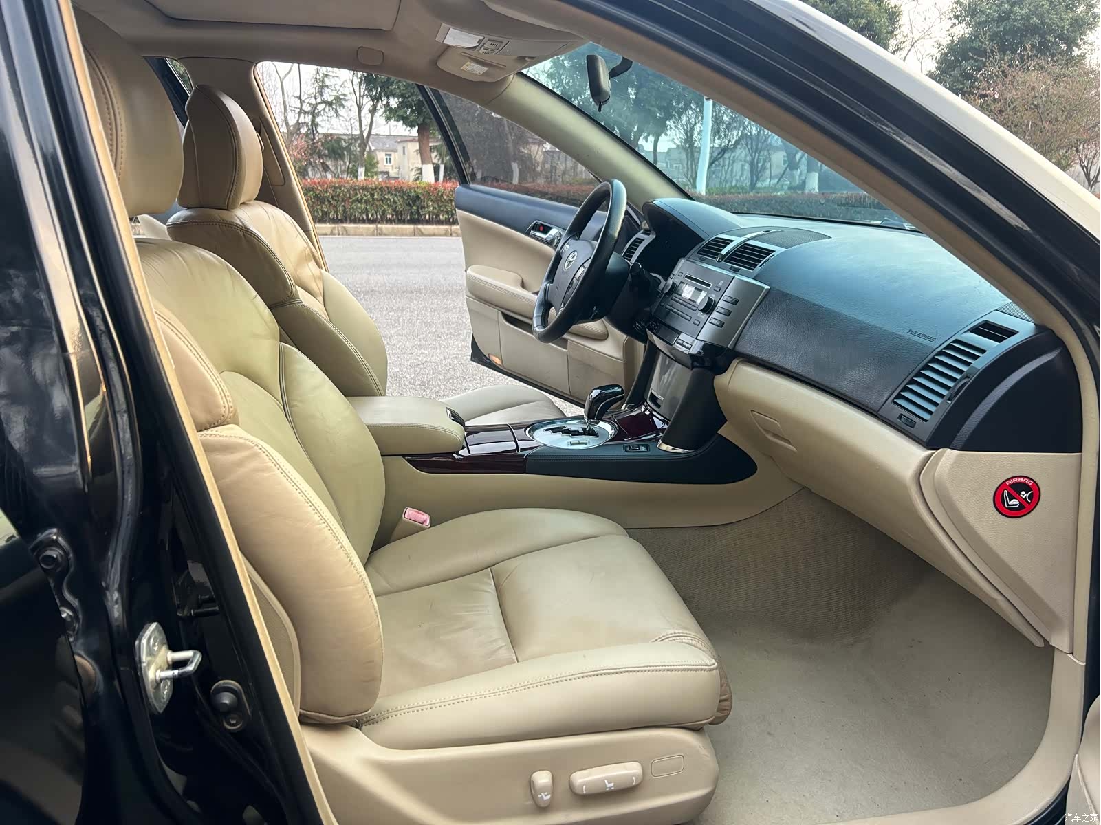 Toyota 2.5S, 2008 14
